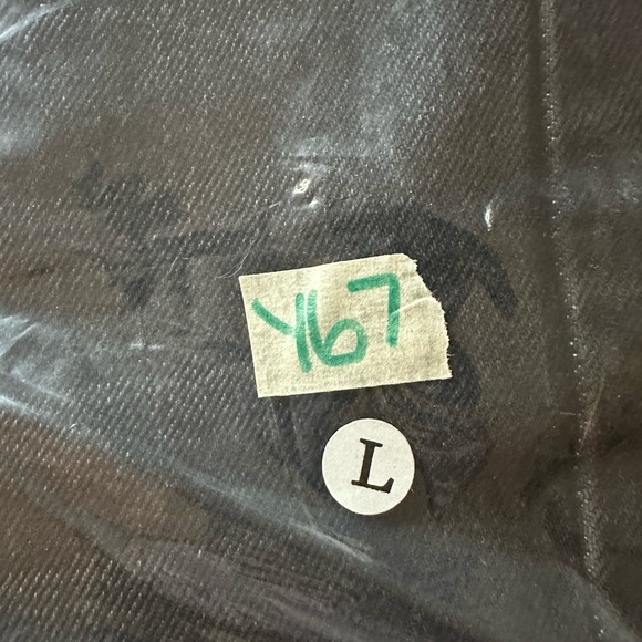 NWOT, Bagged Locked, Men’s Black Straight Jeans, Large, Distressed - Picture 3 of 3